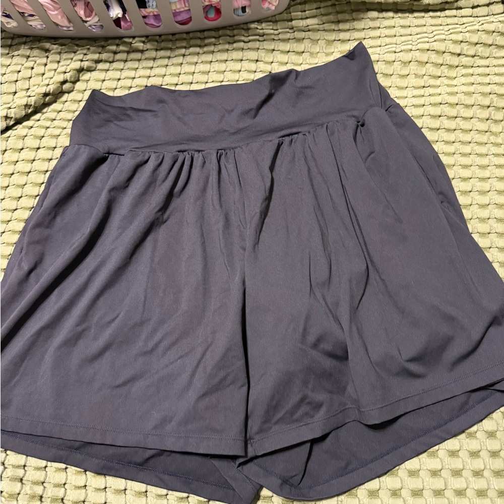 HALARA High Waist Women’s Shorts - Charcoal Gray